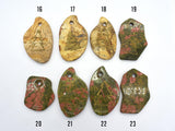 Assorted Stone Pendant, 1 piece