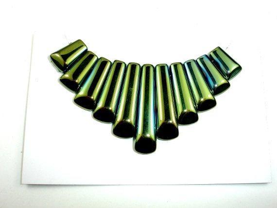 Quartz Beads, Coated Green, Top Drilled Graduated Stick-Gems:Assorted Shape-BeadXpert